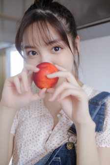 看着我是怎么吃你的水蜜桃完整版